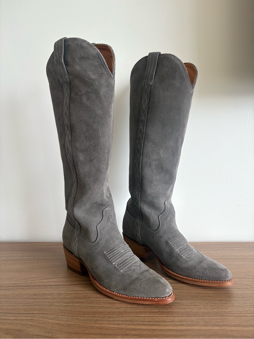 Tecovas Abby Cavalier Suede Cowboy Boots Size 7.5 Grey